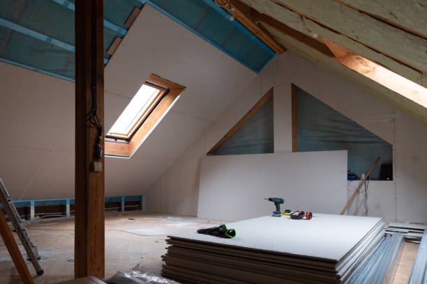 Best Specialized Insulation Services in Smith Mills, MA
